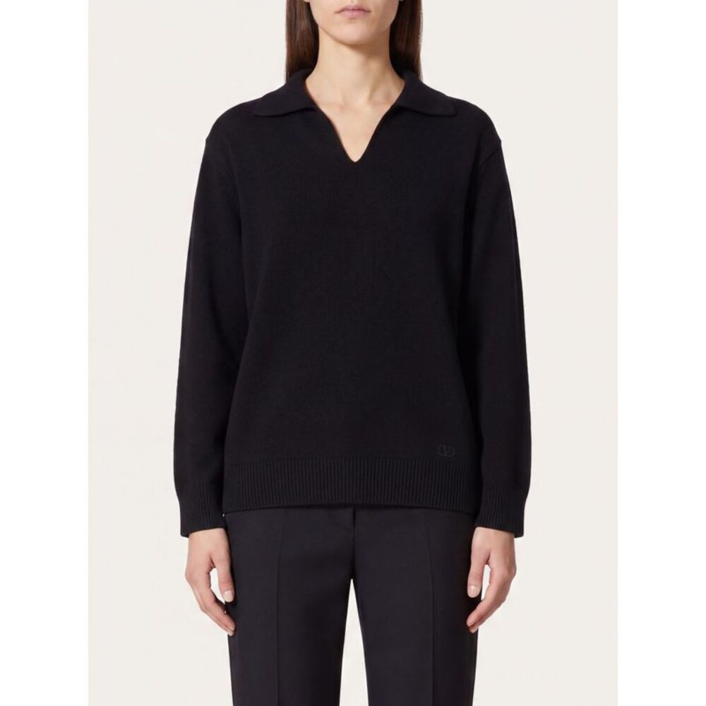 Valentino Women Long-Sleeved Knitted Polo Valentino In Pure Cashmere With V-Neck